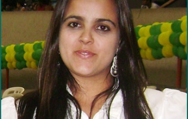 Professora Larissa Salgado